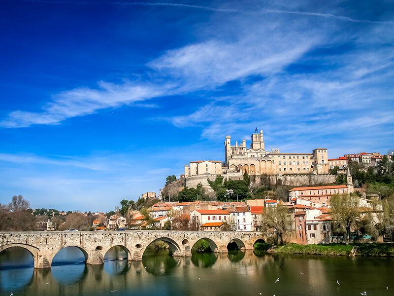 VTC Béziers – Visites touristiques et transferts professionnels