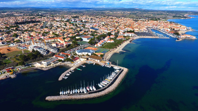 VTC Mèze : votre chauffeur privé dans l’Hérault pour tous vos déplacements